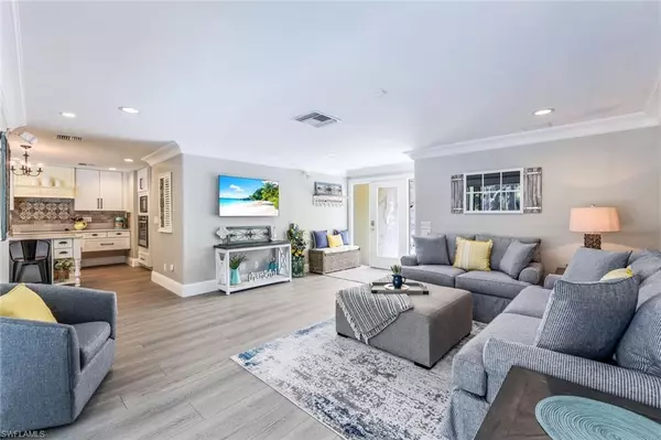 Naples, FL 34103,723 Willowhead DR