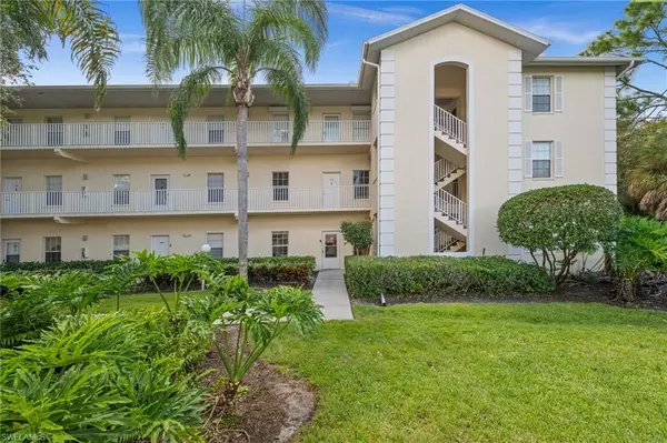 Naples, FL 34109,3235 Cypress Glen WAY #307
