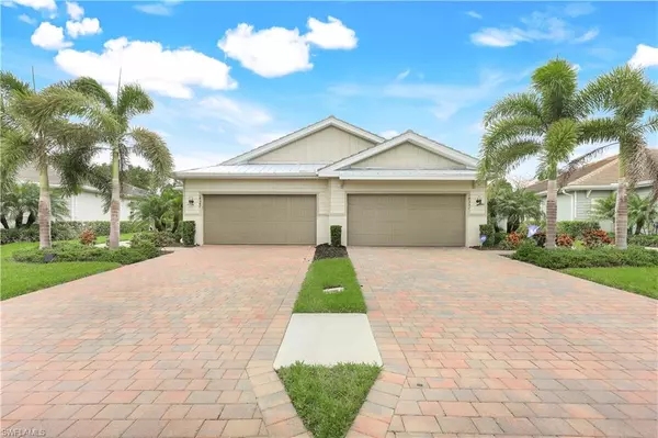 14551 Edgewater CIR, Naples, FL 34114