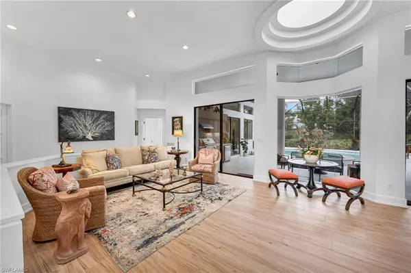 Bonita Springs, FL 34134,3390 Oaklake CT