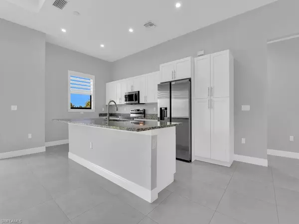 Naples, FL 34120,4210 58th AVE NE