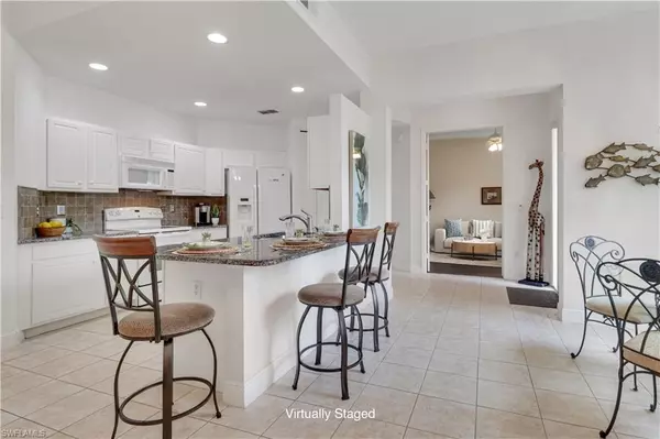 Naples, FL 34104,994 Eastham WAY #V101