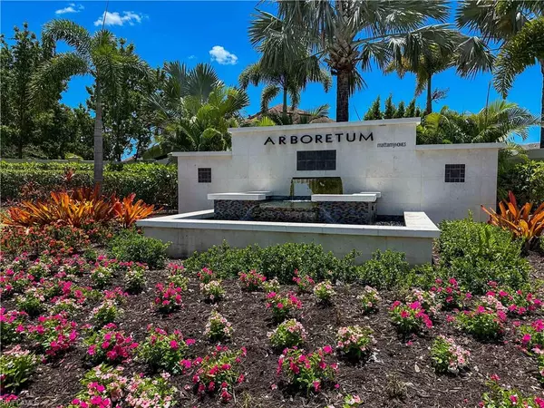 4551 Arboretum Circle #202, Naples, FL 34112