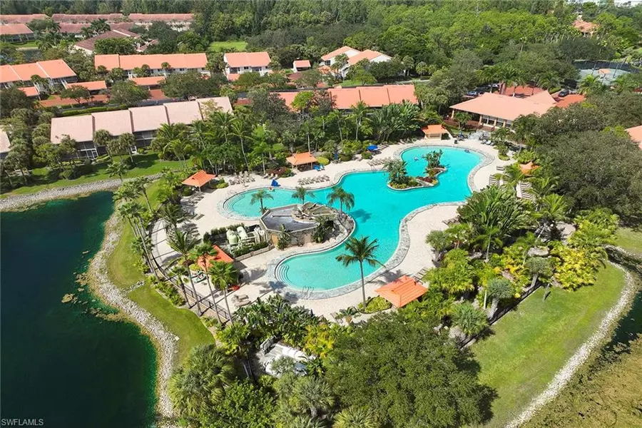 2405 Hidden Lake DR #4705, Naples, FL 34112