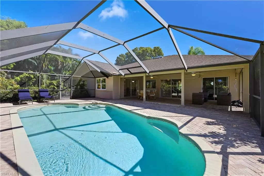 Naples, FL 34112,2261 Kings Lake BLVD