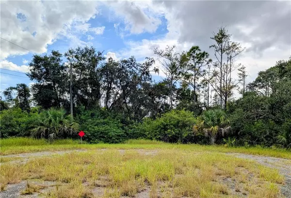 1837 Norma CT, Lehigh Acres, FL 33972