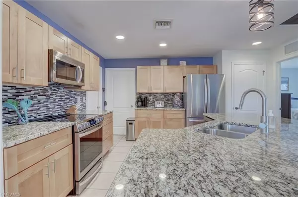 Cape Coral, FL 33909,3417 W Gator CIR