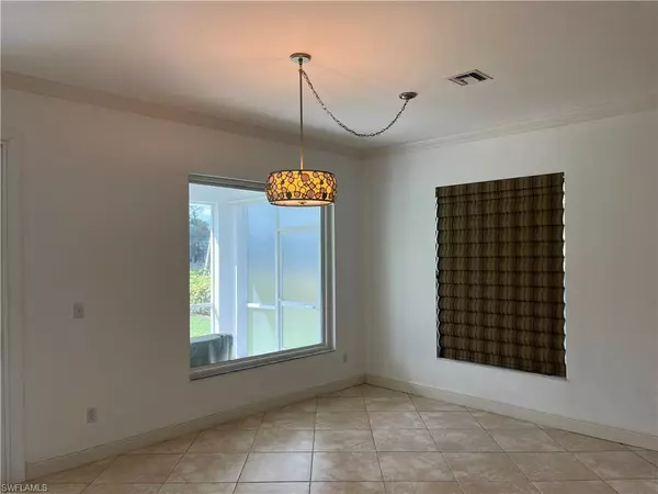 Naples, FL 34104,177 Stanhope CIR