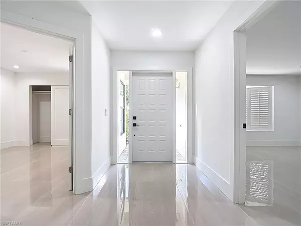 Naples, FL 34113,178 Cypress View DR #C34