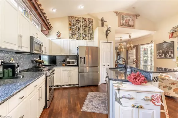 Naples, FL 34104,834 Coldstream CT