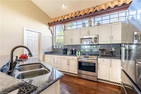 Naples, FL 34104,834 Coldstream CT