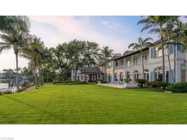 Naples, FL 34102,4296 Cutlass LN