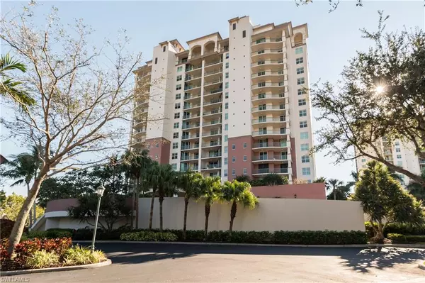 Naples, FL 34110,455 Cove Tower DR #1101