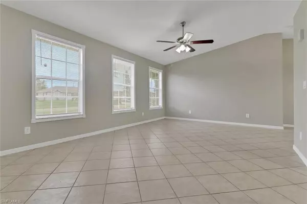 Cape Coral, FL 33991,1121 SW 9th AVE