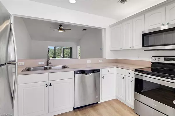 Bonita Springs, FL 34134,3659 Riviera CIR