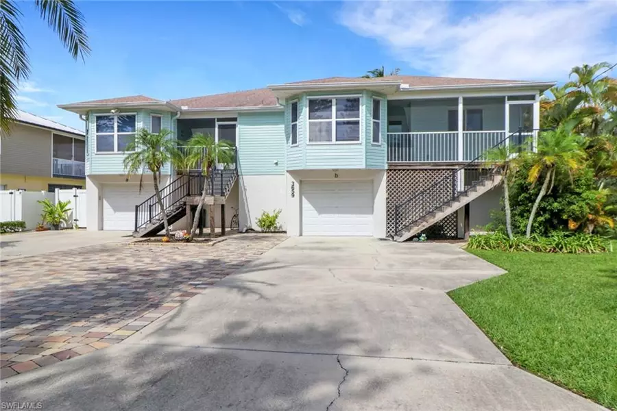 3659 Riviera CIR, Bonita Springs, FL 34134