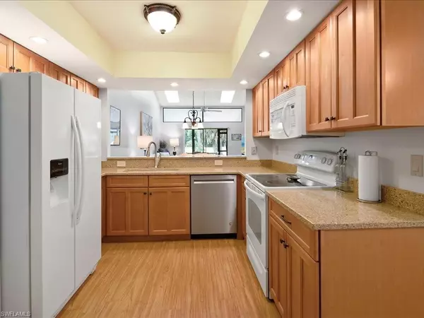 Naples, FL 34104,460 Kings WAY #3-41