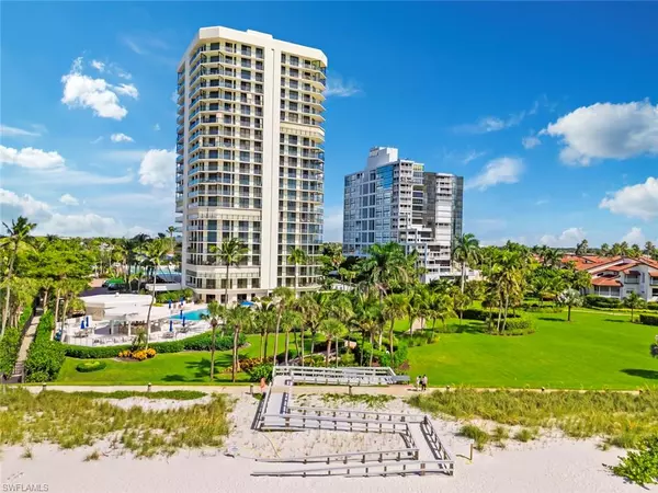 Naples, FL 34103,4901 Gulf Shore BLVD N #2103
