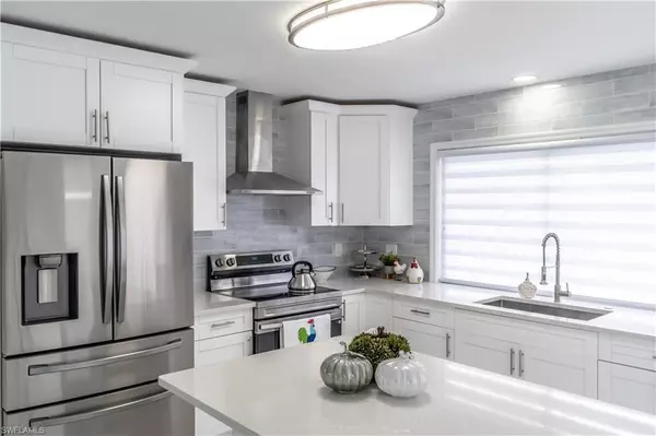 Naples, FL 34116,4530 22nd PL SW