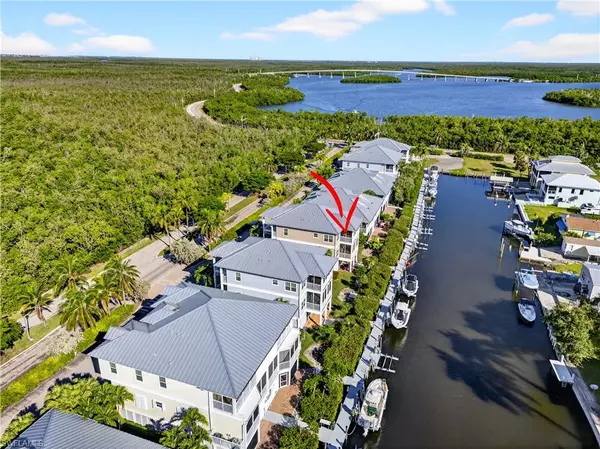 Goodland, FL 34140,322 Angler Dr DR #502
