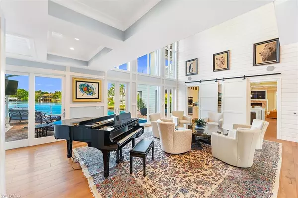 Naples, FL 34102,481 21st AVE S