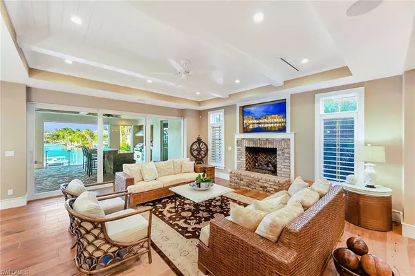 Naples, FL 34102,481 21st AVE S