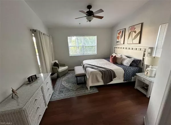 Naples, FL 34109,4910 Cougar CT N #1-205
