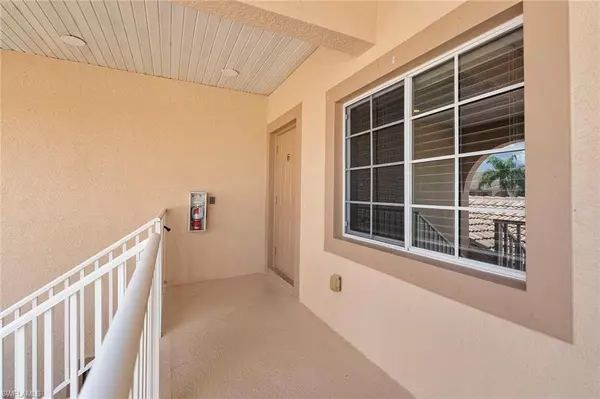 Naples, FL 34113,9113 Michael CIR #6