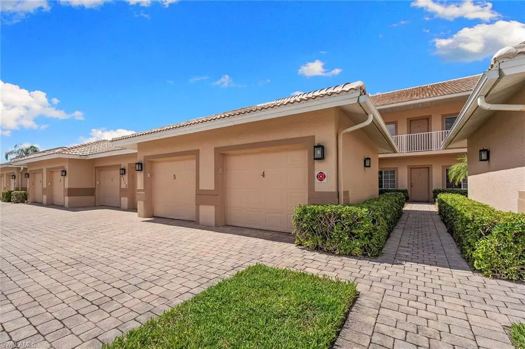 Naples, FL 34113,9113 Michael CIR #6