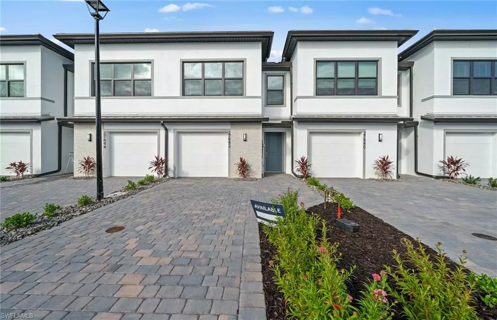 Bonita Springs, FL 34135,27842 Solis Grande DR