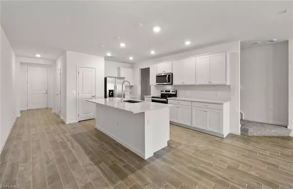 Bonita Springs, FL 34135,27842 Solis Grande DR