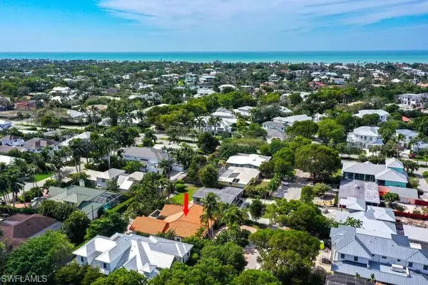 Naples, FL 34102,778 Broad CT S