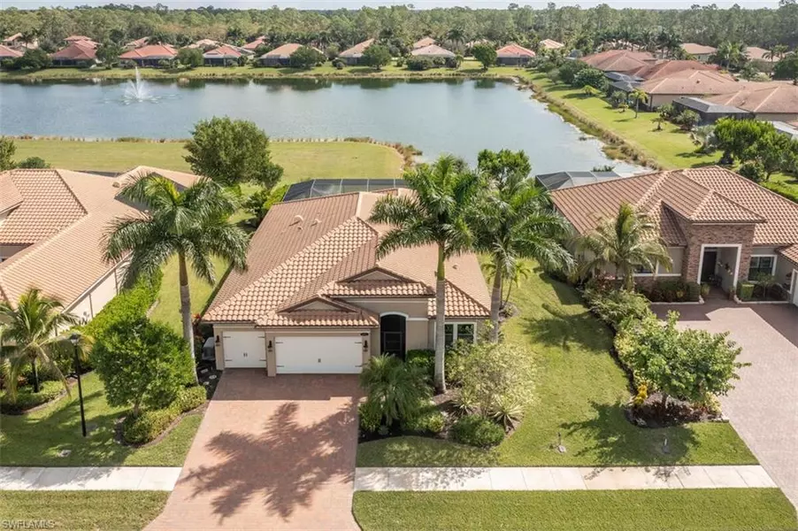1422 Mockingbird DR, Naples, FL 34120