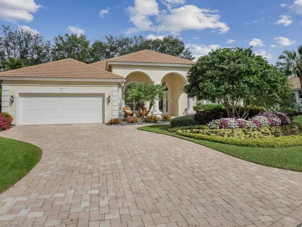 762 Lynnmore LN E, Naples, FL 34108