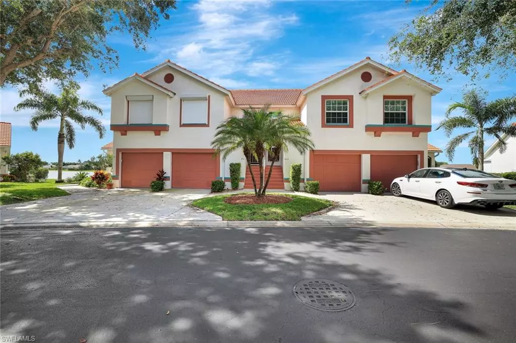 Naples, FL 34104,613 Windsor SQ #101