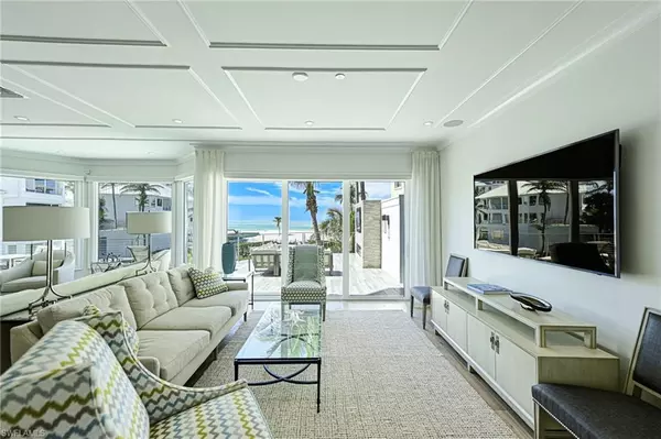 Bonita Springs, FL 34134,104 Anguilla LN