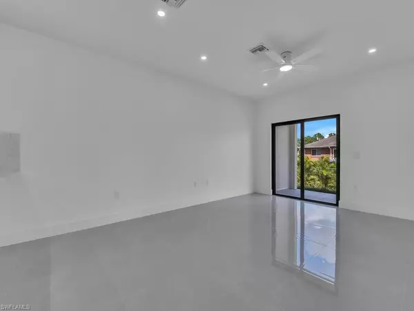 Lehigh Acres, FL 33973,4450/4452 24th ST SW