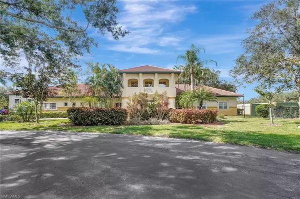 Fort Myers, FL 33913,11510 Villa Grand #407