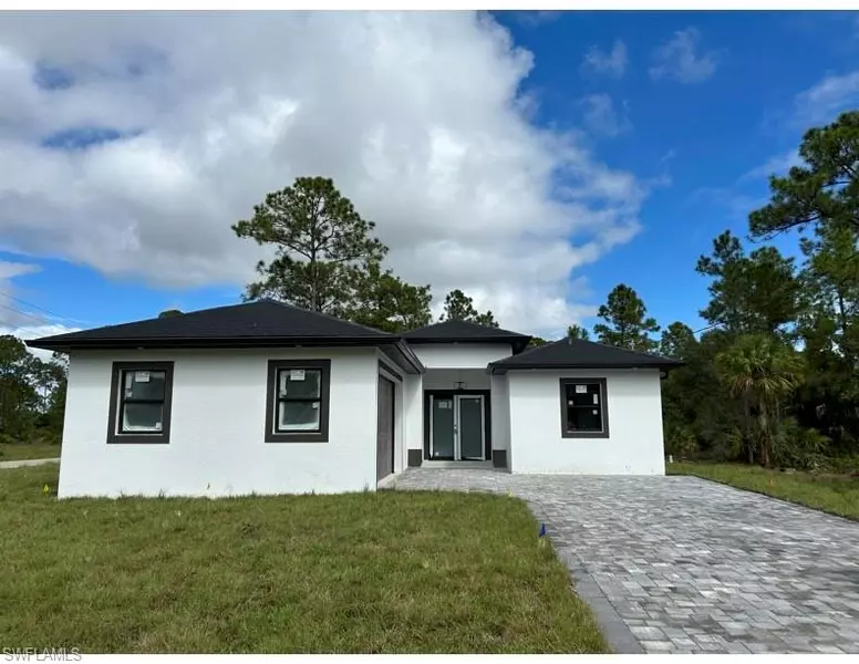 401 E 17th ST, Lehigh Acres, FL 33972