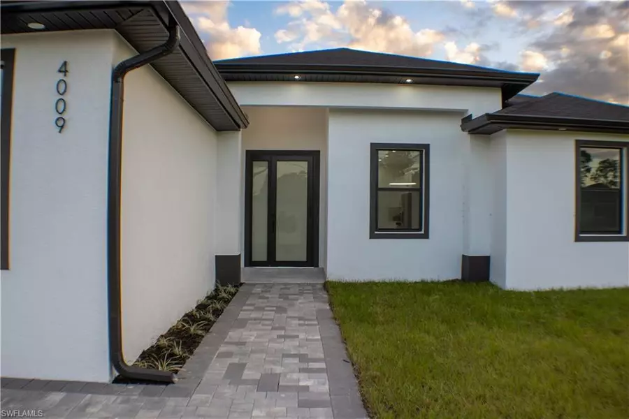 4009 33RD, Lehigh Acres, FL 33976