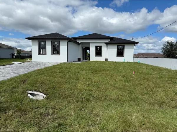 3602 26TH, Lehigh Acres, FL 33976