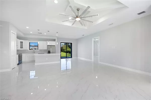 2802 63rd ST W, Lehigh Acres, FL 33971