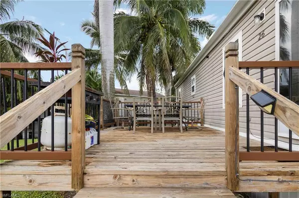 Everglades City, FL 34139,26 E Flamingo DR