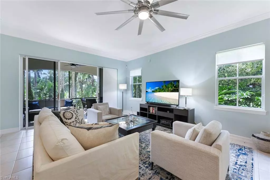 Naples, FL 34109,2662 Bolero DR #10