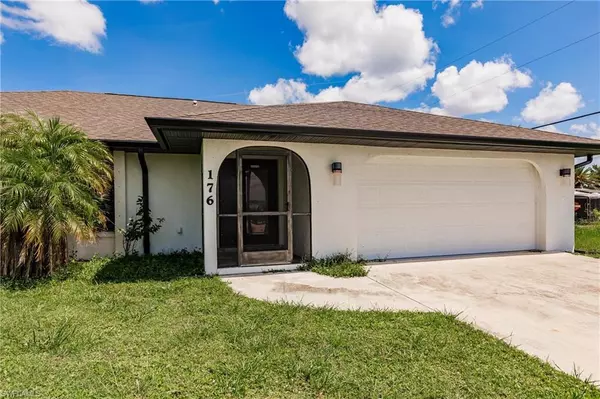 176 Waterway DR NW, Port Charlotte, FL 33952