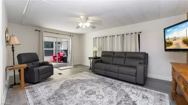 Naples, FL 34114,280 Indian Key LN