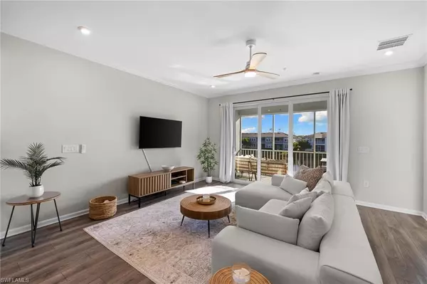 Naples, FL 34112,4607 Arboretum CIR #202