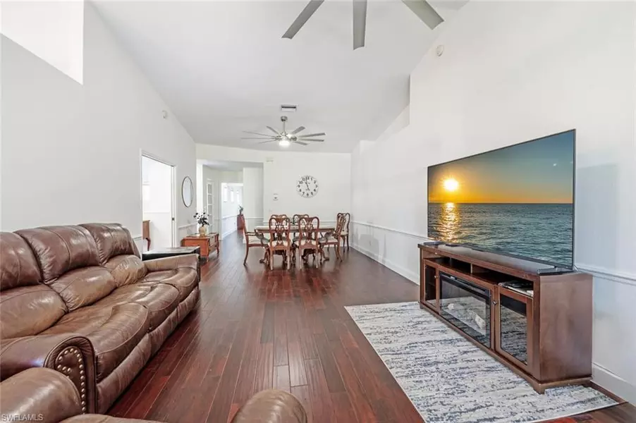 5908 Three Iron DR #2204, Naples, FL 34110