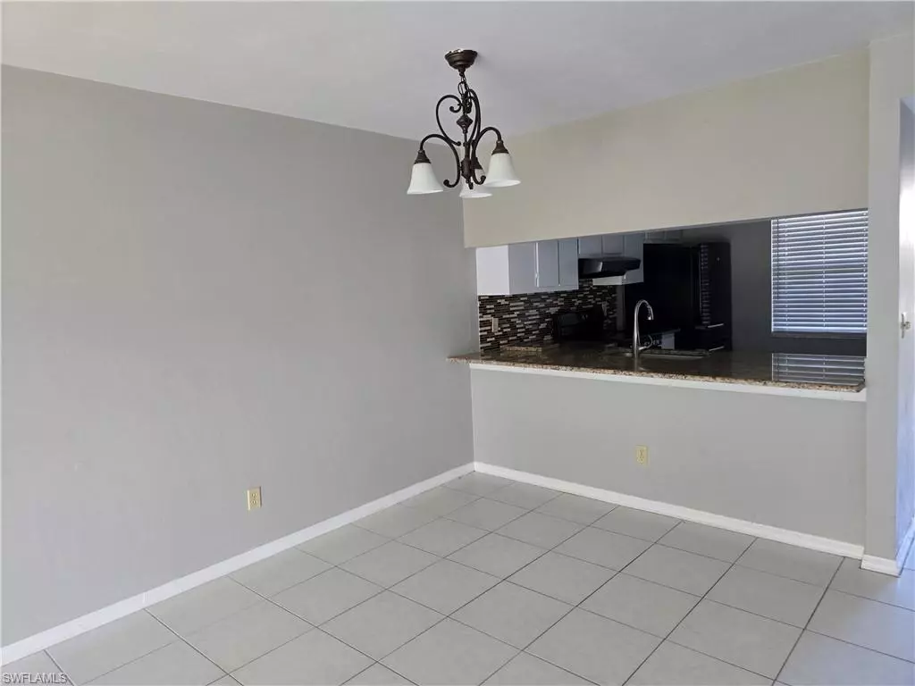 Naples, FL 34112,2660 Kings Lake BLVD #7-103