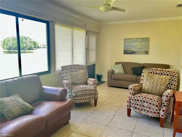 Naples, FL 34112,3195 Boca Ciega DR #C10